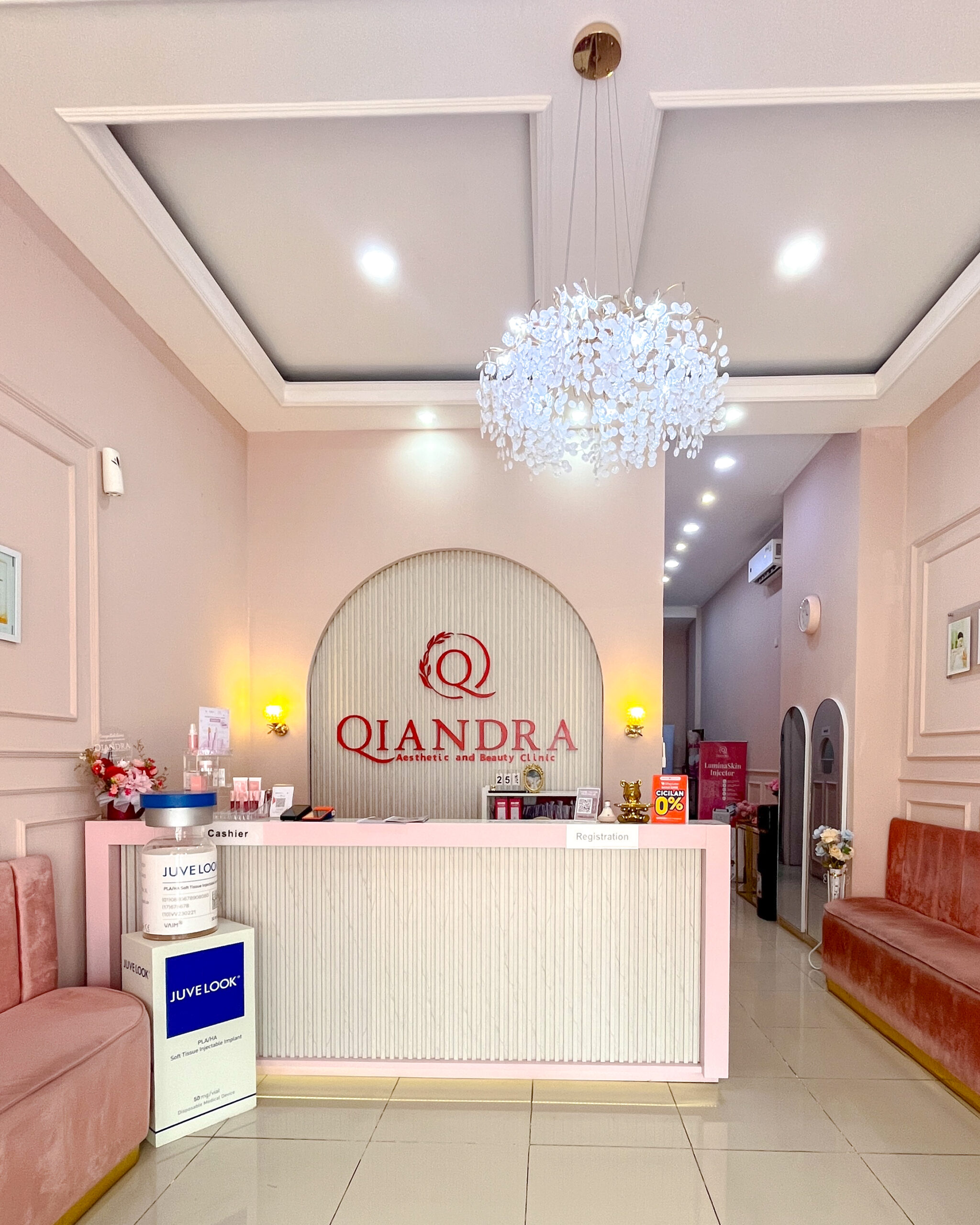 Interior Qiandra Clinic Jakarta Timur